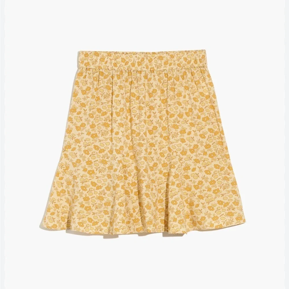 Pull On Swing Mini Skirt in Piccola Floral - Picture 2 of 8